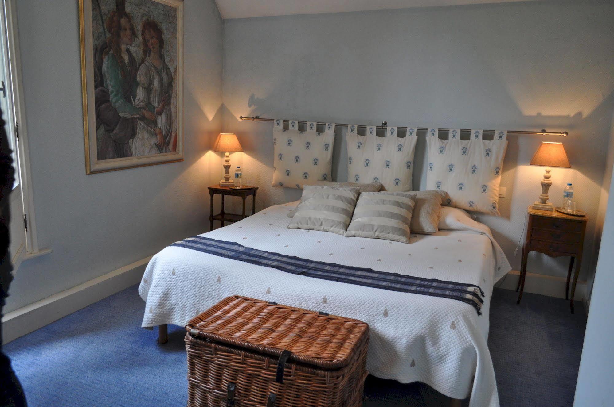 Bed and Breakfast Le Chateau Des Ormes Lambersart Exterior foto